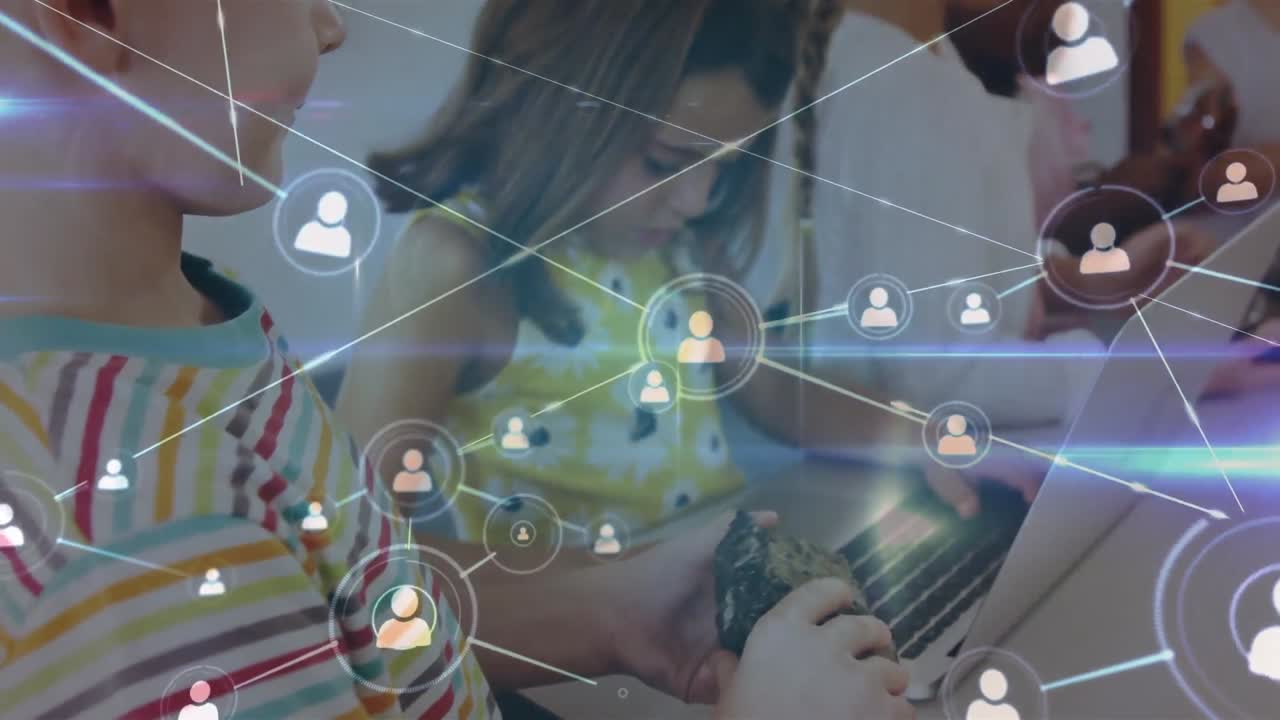 컴퓨터를 이용한 다양한 학생들의 연결 네트워크의 활성화