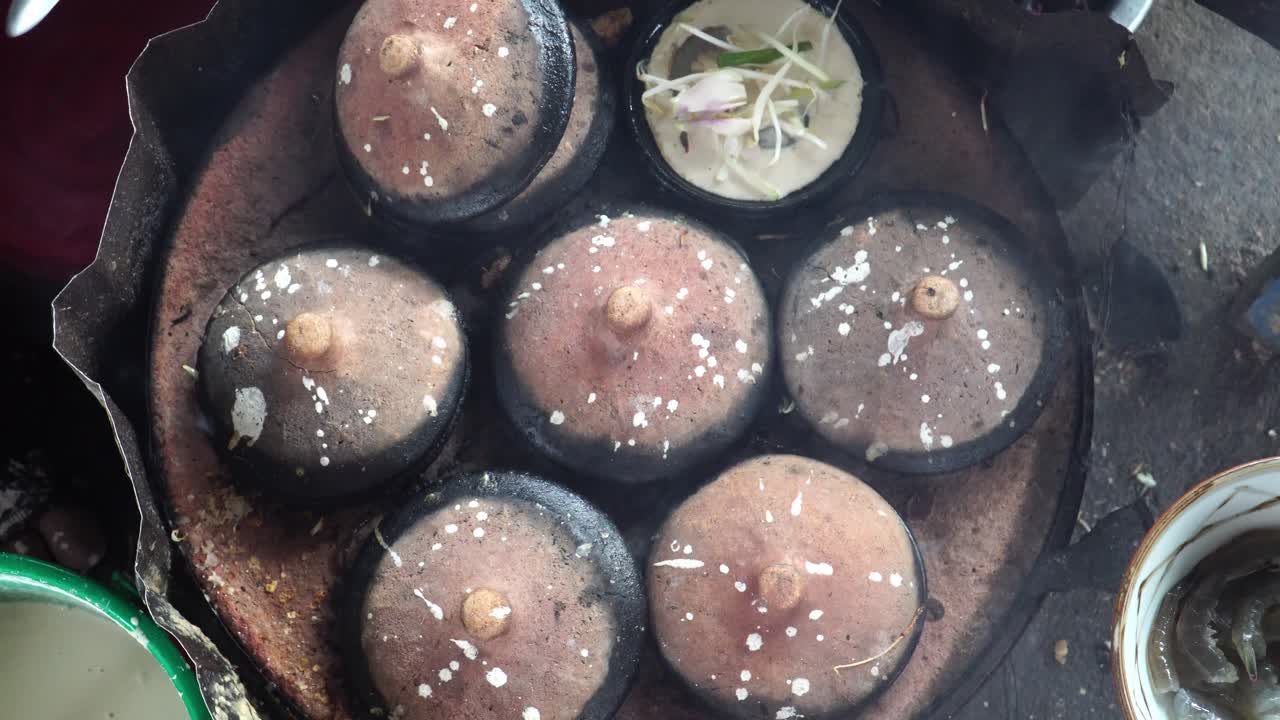 vista superior camarón banh xeo panqueque tradicional vietnamita comida callejera día de cocina