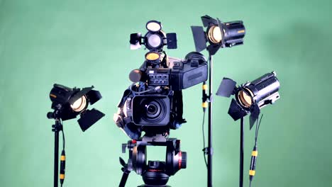 todas las luces de un set de filmación se encienden una por una