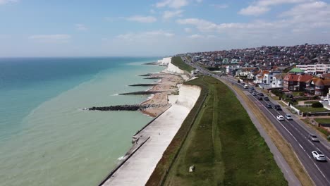 saltdean, inglaterra 4k drone playa paso elevado
