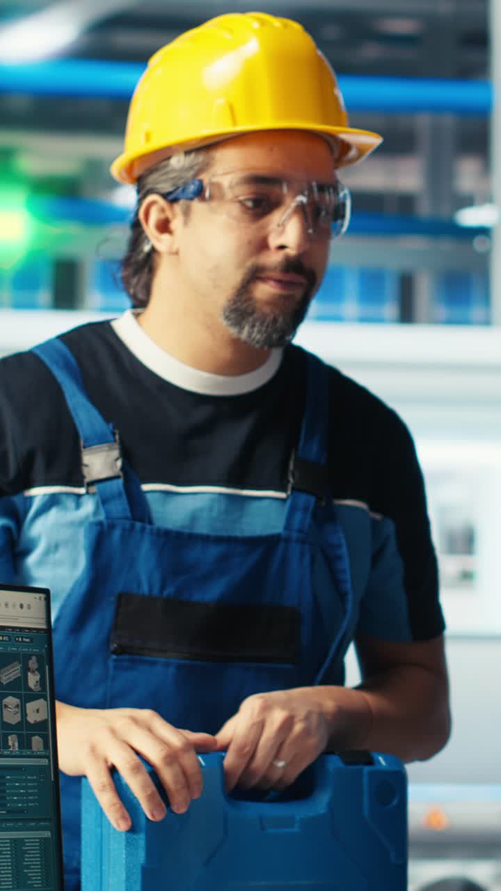 Vertical Video Photovoltaics Factory Team Leader Gives Workers Tasks After Troubleshooting