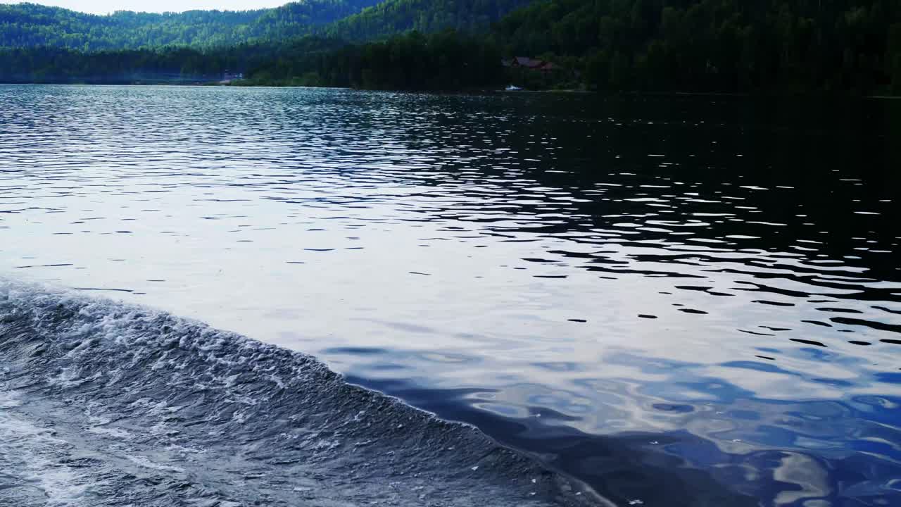 산악 호수 풍경