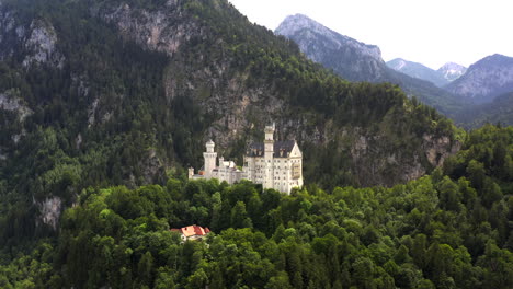 Helicopter-Flight-around-Neuschwanstein-Castle-in-Schwangau,-Germany