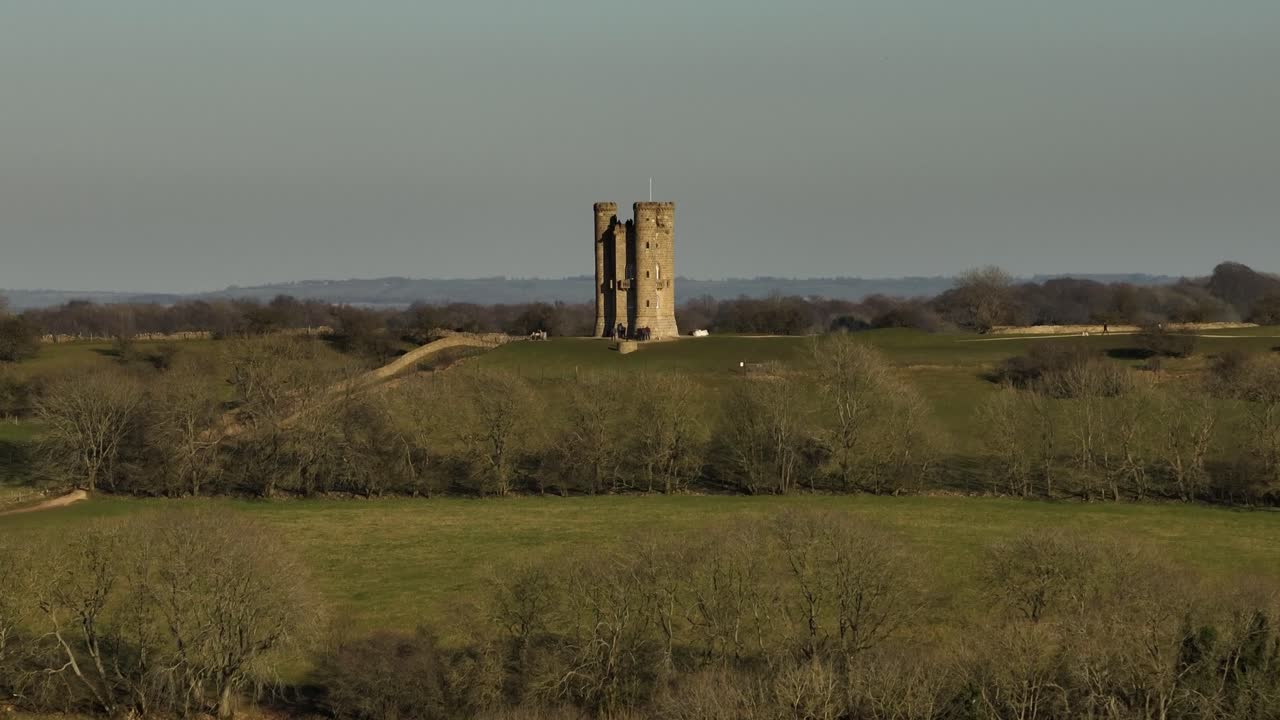 torre de broadway histórico inglaterra cotswold edificio de piedra vista aérea