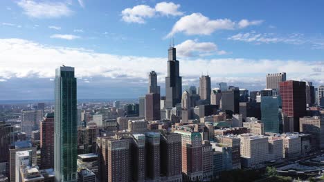 Drone-footage-of-Willis-Tower