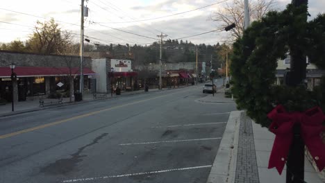 Downtown-Blowing-Rock-at-Christmas-time,-Blowing-Rock-NC