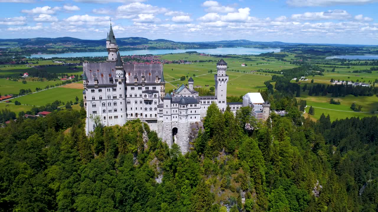 Castello di Neuschwanstein Alpi Bavaresi Germania
