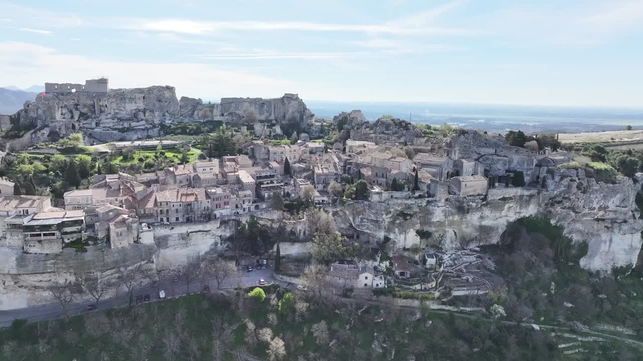 Les Baux-de-Provence, Francia: piccolo villaggio situato sulle montagne delle Alpilles