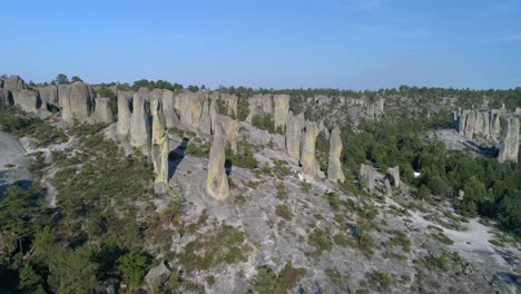 Aerial-shot-of-the-rock-formations-in-El-Valle-de-loss-Monies,-Copper-Canyon-Region,-Chihuahua