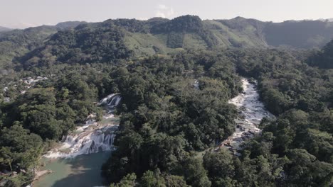 Dense-Forest,-Xanil-River-And-Agua-Azul-Waterfalls-In-Tumbalá,-Chiapas,-Mexico