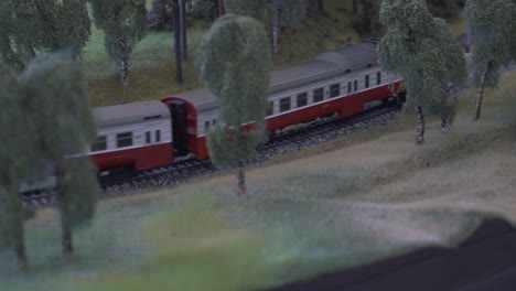 modelado de mini estaciones de tren
