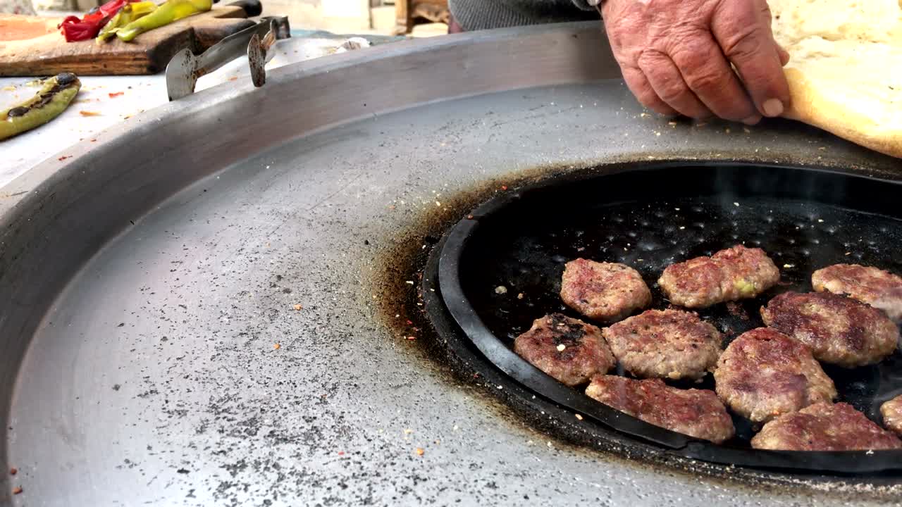 터키 야외 스타일의 고기 어리