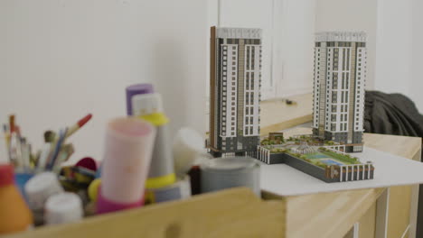 edificio en miniatura