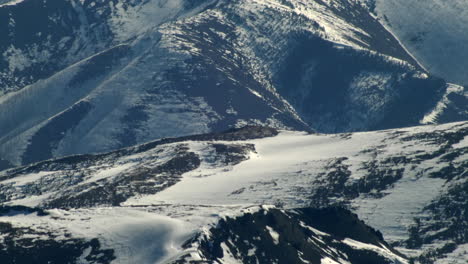 zona alpina de las montañas de la costa en el parque provincial de las montañas chilcotin del sur en columbia británica, canadá
