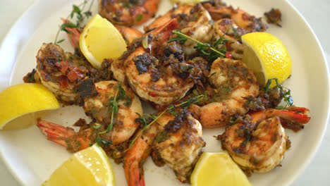 jerk shrimps or grilled shrimps in jamaica style on plate