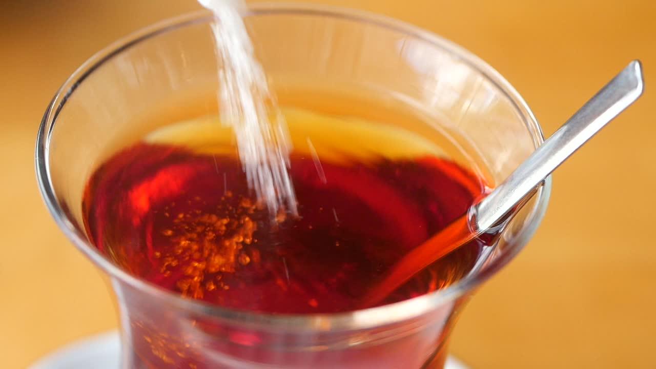 터키 차 한 잔의 클로즈업