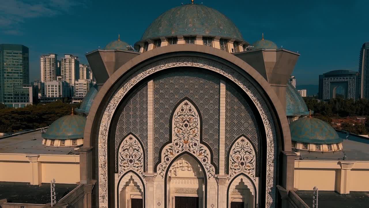 la mezquita de la región de persekutuan.