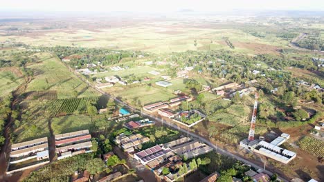 Luftbild-Von-Nairobi,-Kenia,-Skyline-Der-Stadt,-Ländliches-Dorf-Loitokitok