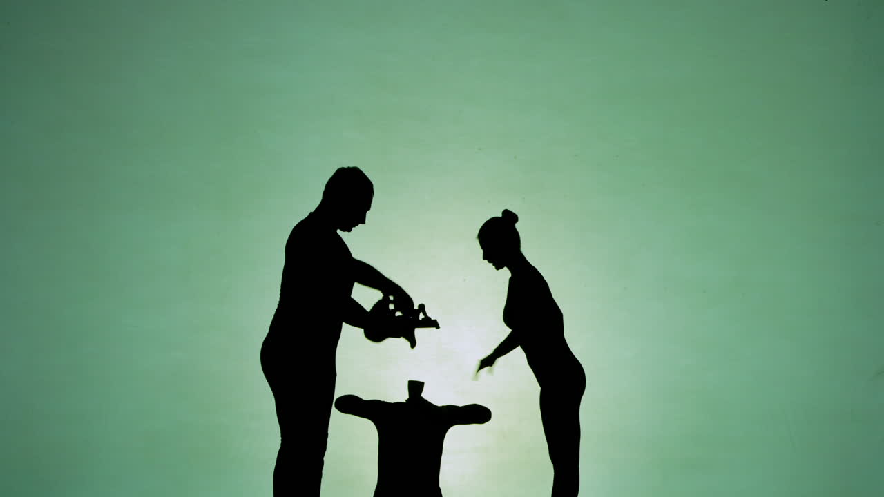Silhouette art performance
