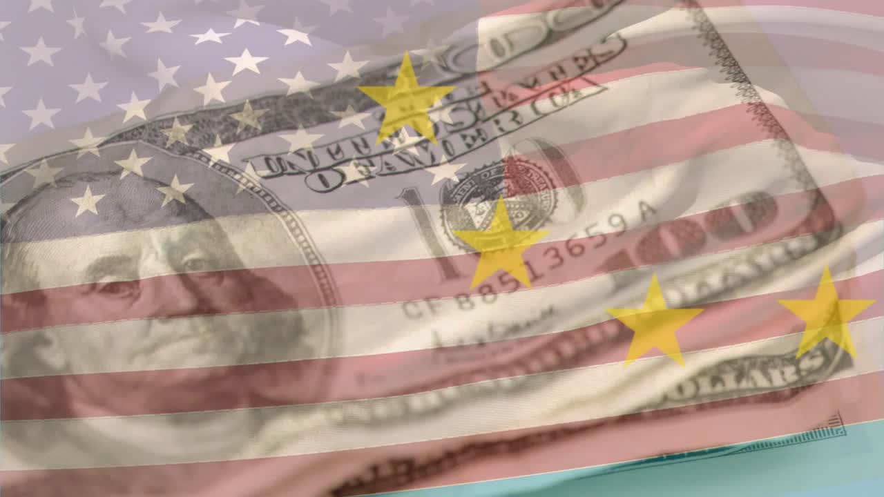 Una grande bandiera americana che sventola al vento.