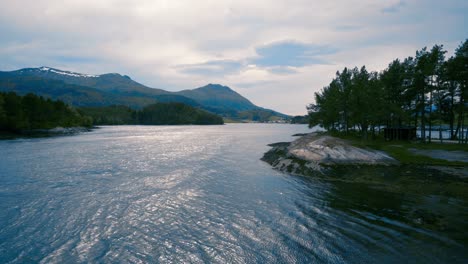 Wunderschöne-Natur-Norwegen.