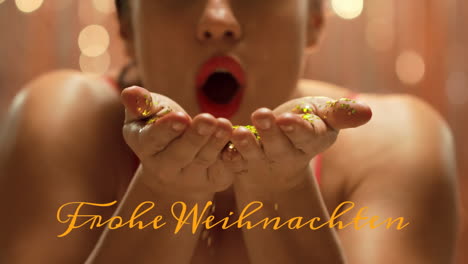 animación de frohe weihnachten pancarta de texto contra la mujer caucásica soplando chispas