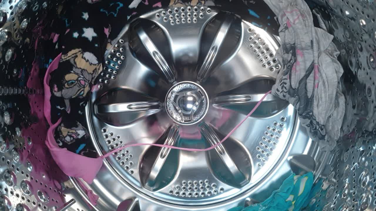 스테인리스 스틸 세탁기 드럼 터닝 스핀 사이클 세탁 의류, 현대 기계의 미래 산업적 모습