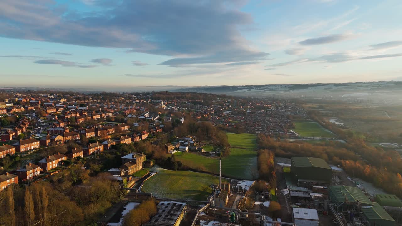 casas adosadas de ladrillo rojo en el reino unido