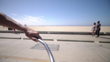 Radfahren-Am-Strand-Von-Venedig-La-04