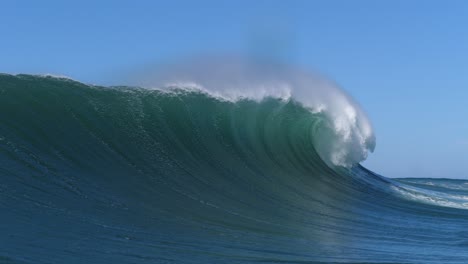 Empty-Big-Wave-NazarÃ©-6