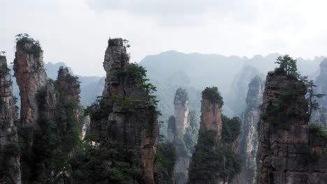 spectacular stone avatar pillars in zhangjiajie chinese national park