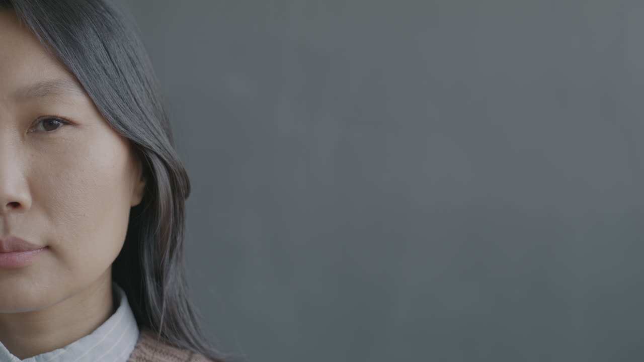 여자 의 클로즈업 초상화