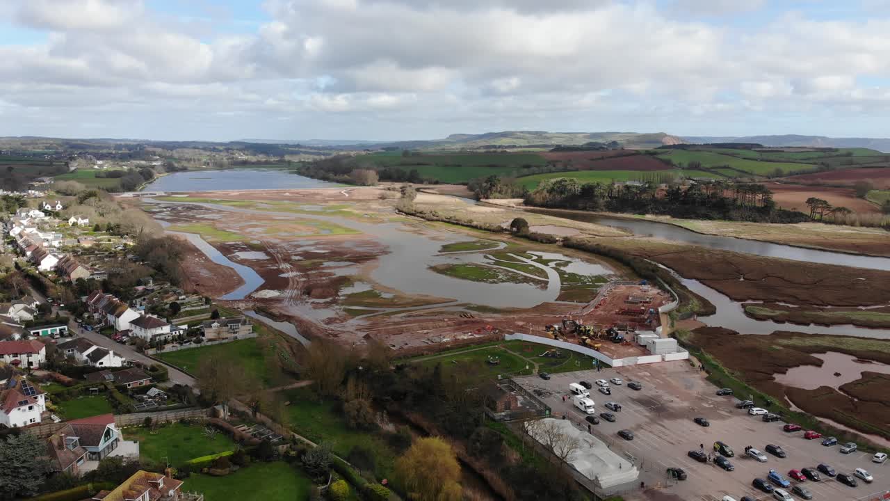 오터 에스투어리 자연 보호구역과 버들리 솔터턴 해변 에 있는 주차장