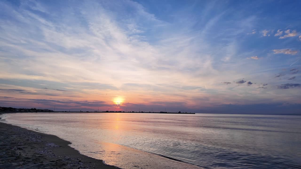 Sunset golden hour Thessaloniki beach Greece beach nature relaxation sun reflection