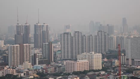 4K-Verschmutzung-über-Der-Metropole-Bangkok,-Thailand