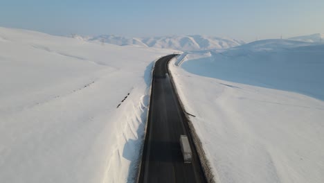 Carretera-Cubierta-De-Nieve