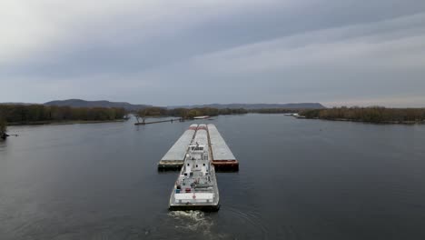 barge on the mississippi river-1