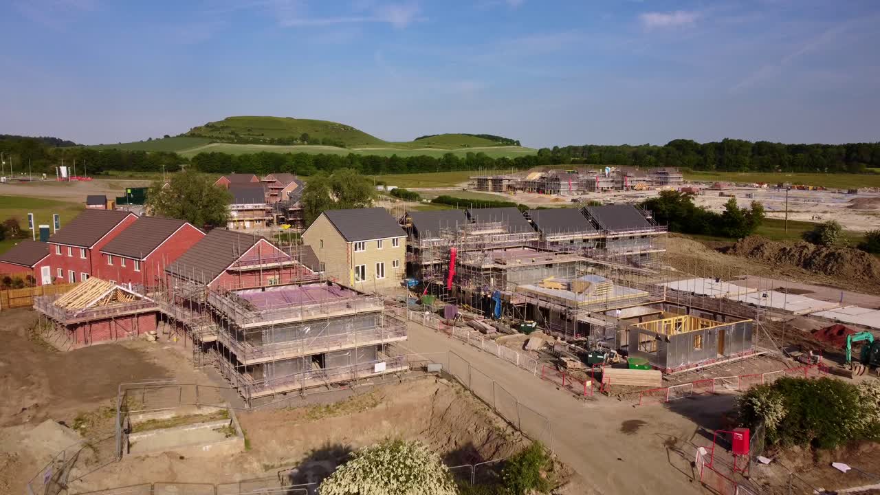 la ciudad rural se está expandiendo y la urbanización se muestra en inglaterra