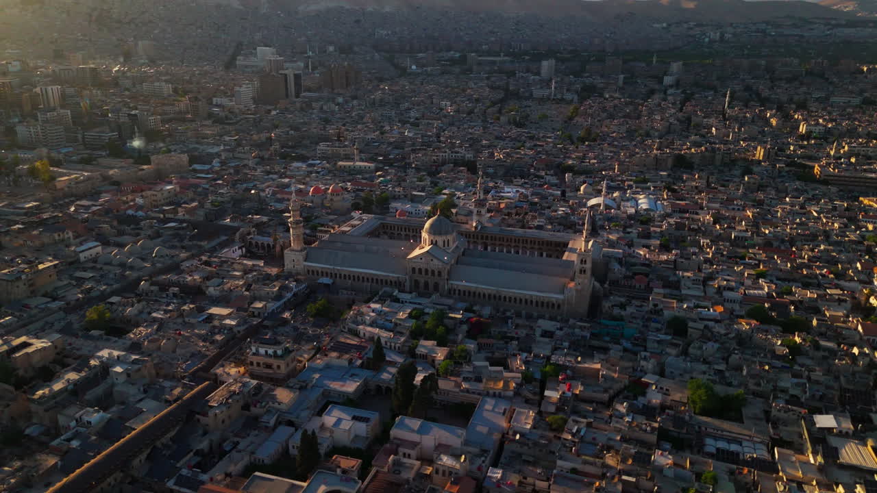 Video 4K con drone della Grande Moschea di Damasco