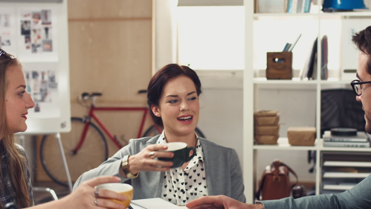 협업, 커피 또는 디자이너 팀