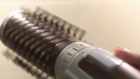 rotating hair brush