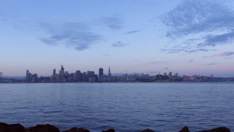 Wide-Shot-of-Downtown-San-Francisco