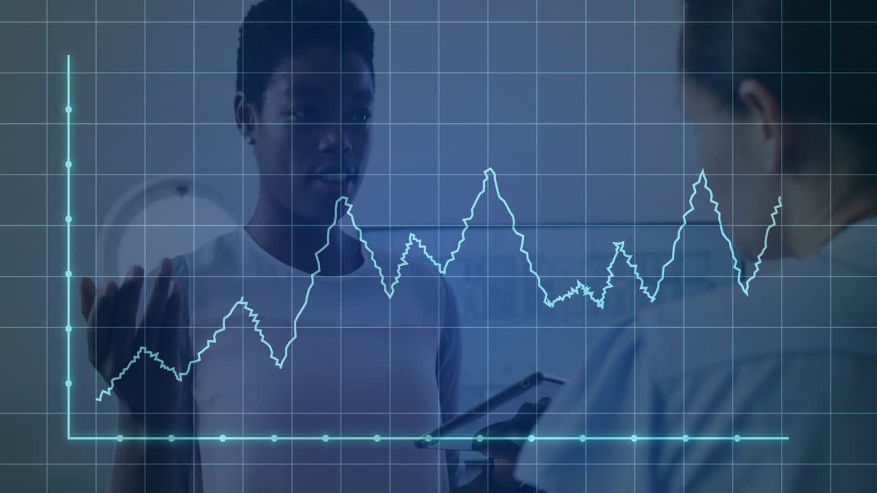 animación del procesamiento de datos financieros sobre diversas personas de negocios en la oficina