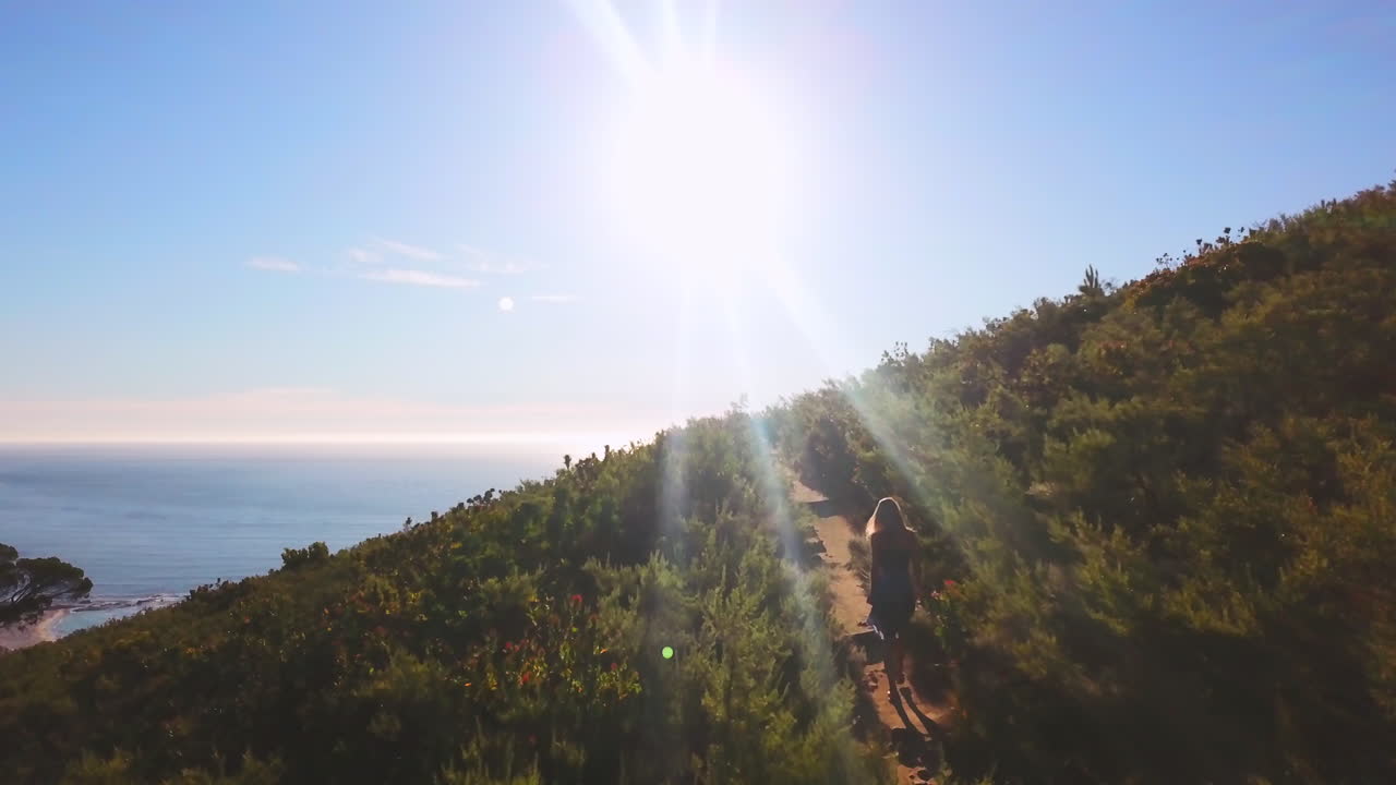 더 높이 올라갈수록 더 좋은 전망이 됩니다.