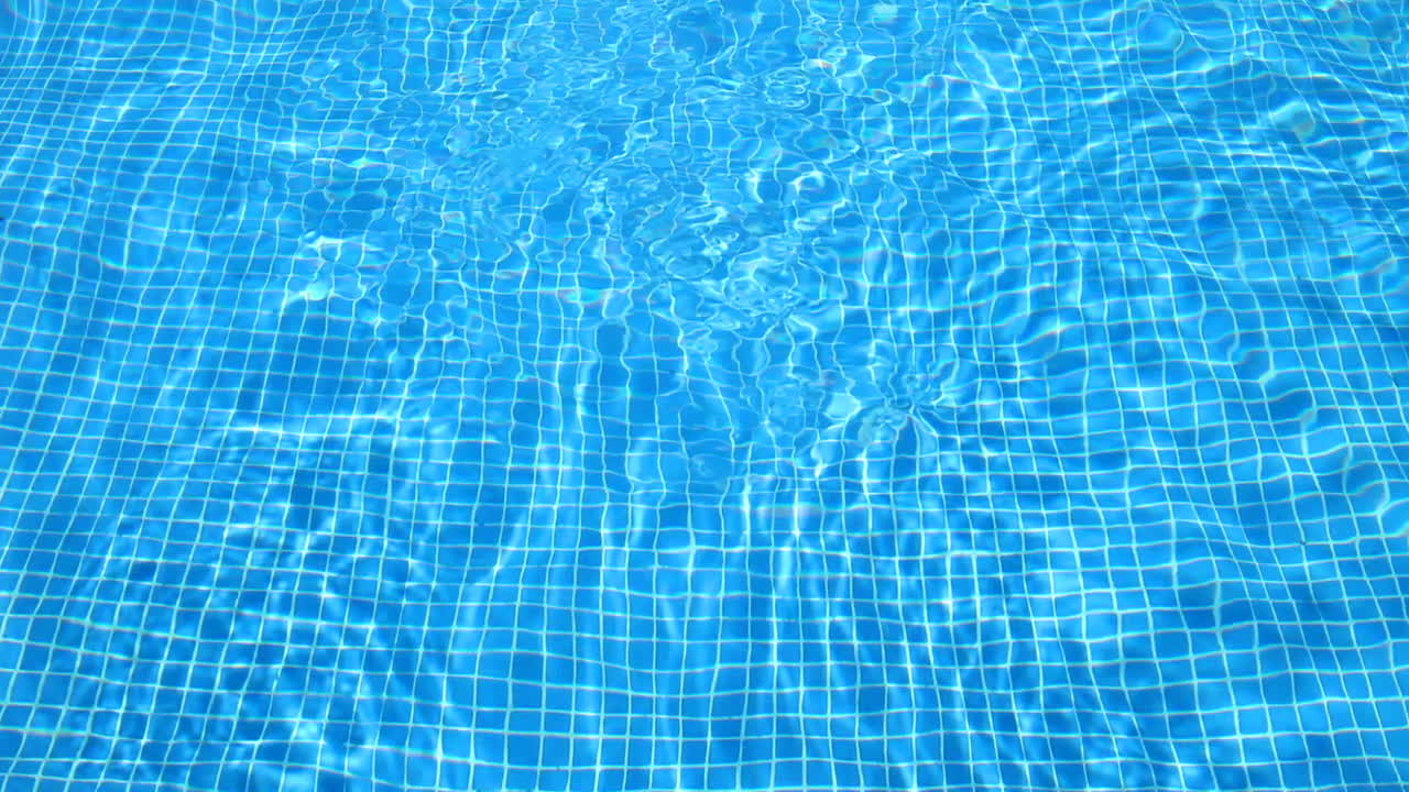 Schwimmbad 00