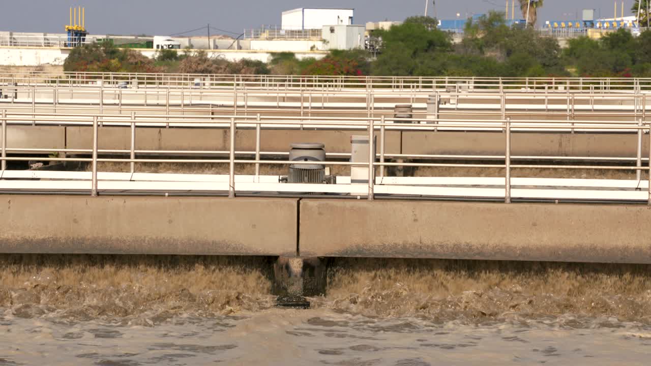 instalación de tratamiento y reciclaje de aguas residuales