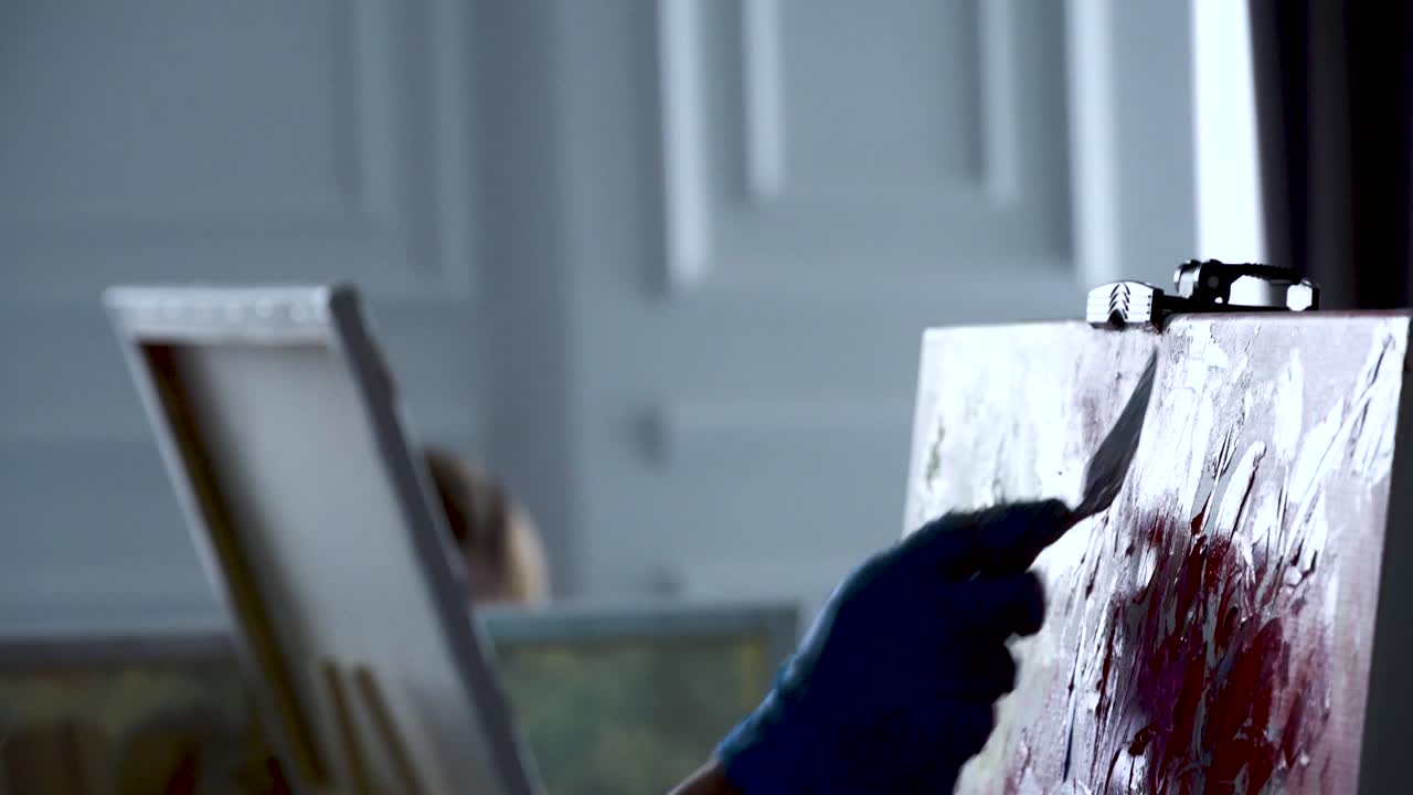 진행 중인 페인팅