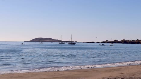 bahía asunción vista costera de la isla
