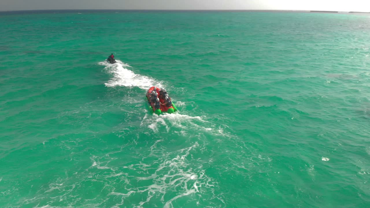 hd-4k-deportes acuáticos-2018 okinawa