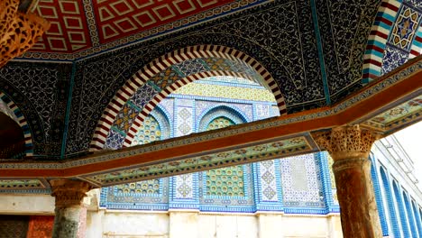 mosaico de la cúpula de la mezquita de la roca en jerusalén